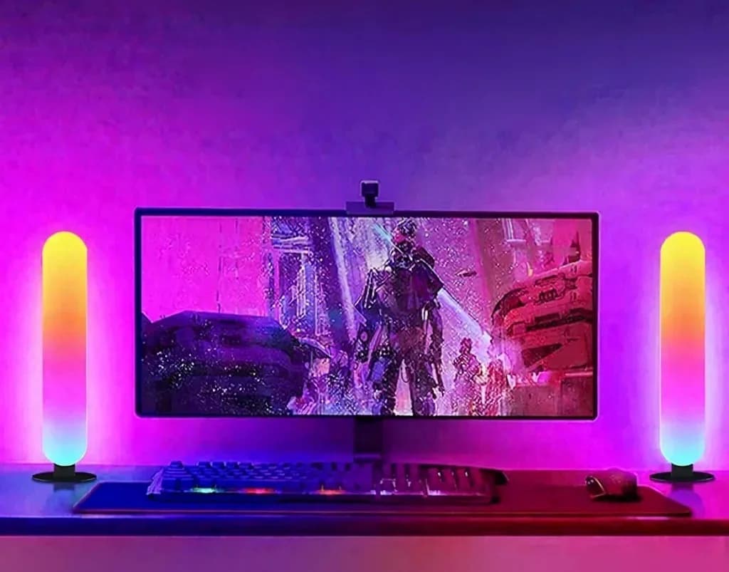 RGB LED aplinkos apšvietimas su „Bluetooth“ muzikos sinchronizavimu ir valdymu programėle